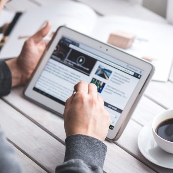 Quelles sont les meilleures façons de suivre un blog pratique au quotidien ?
