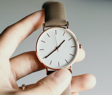 Les montres élégantes et minimalistes : l'accessoire indispensable pour un style parfait