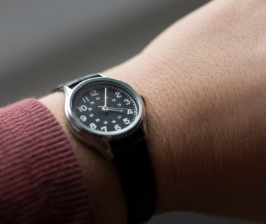 Élégance et fonctionnalité : les 6 montres Omega à découvrir avec leurs bracelets en caoutchouc