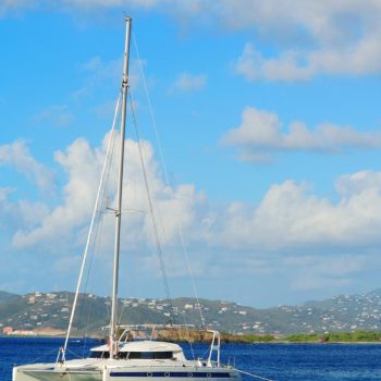 De Paris à Papeete : un voyage épique en bateau